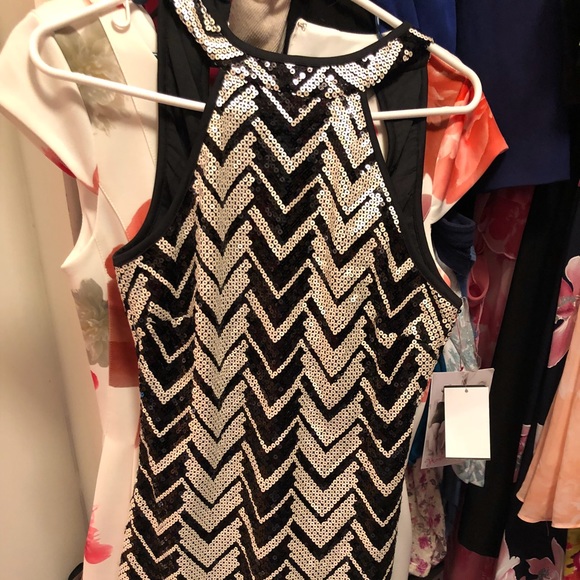 Black and White sequined dress size small - Picture 1 of 7